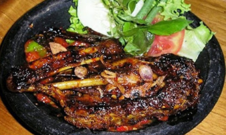 Ayam Bakar Cobek